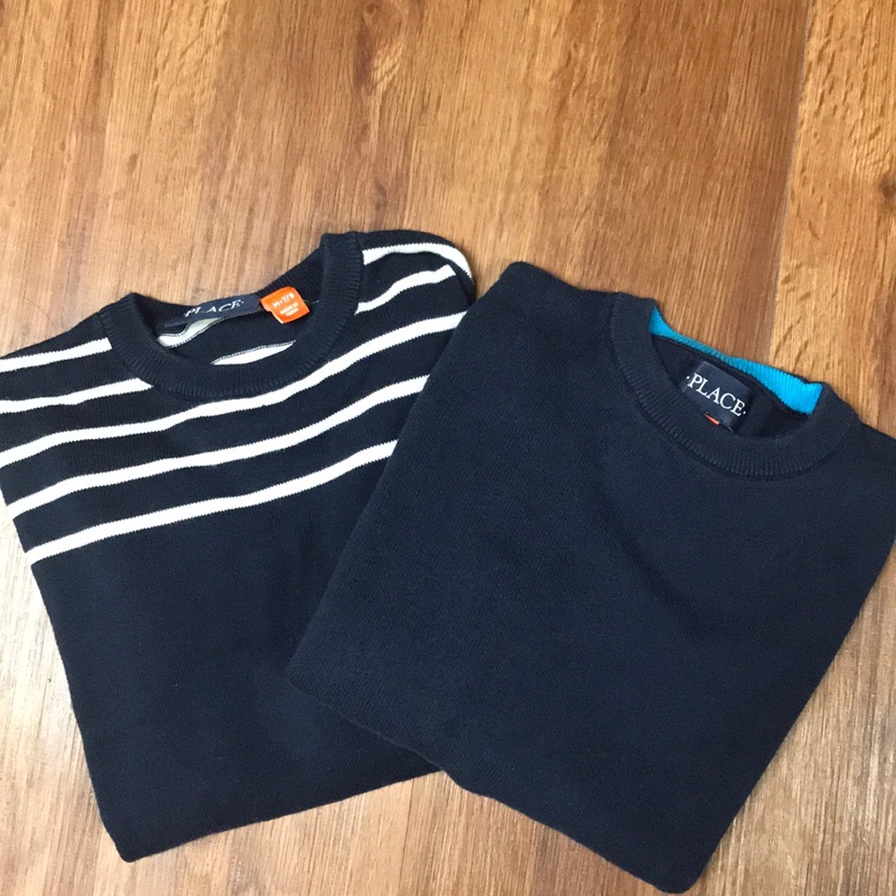 2 sweaters